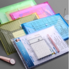 20個(gè)彩色斜紋A4文件袋透明塑料文件袋