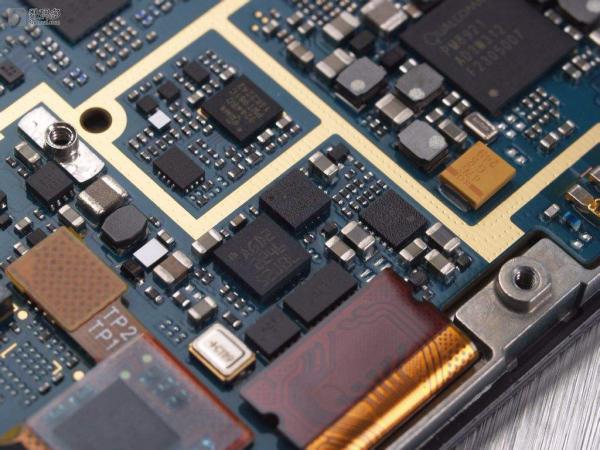 上門回收（Renesas）芯片：藍(lán)牙模塊、WiFi模組、多協(xié)議模塊、RF放大器
